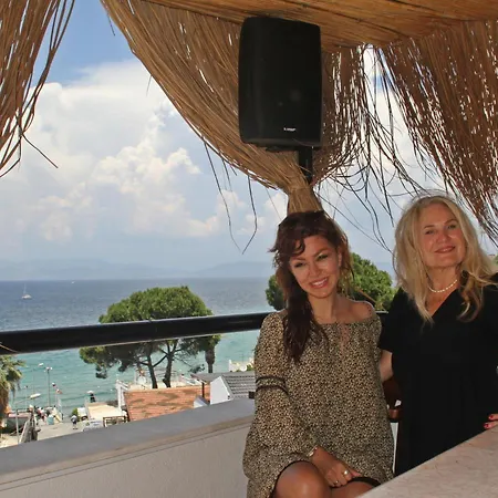 Rosy Lägenhetshotell Kusadası