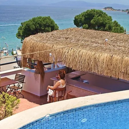 Rosy Aparthotel