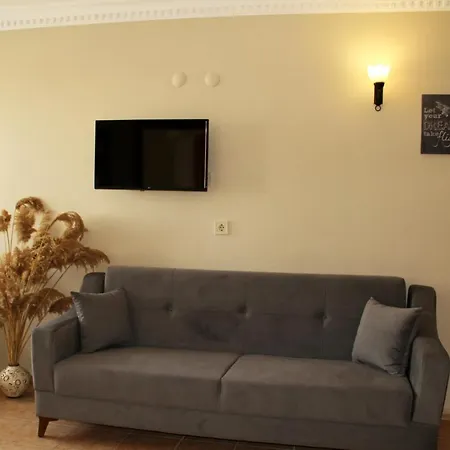 Lägenhetshotell Rosy 3*