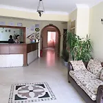 Rosy Apartmanhotel