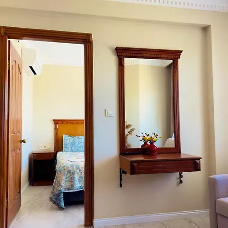 Hotel de apartamente Rosy