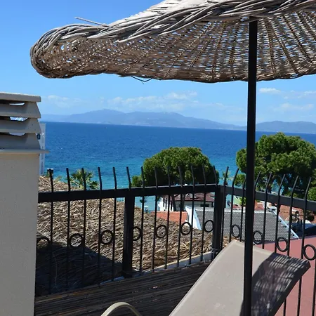 Hotel de apartamente Rosy 3*