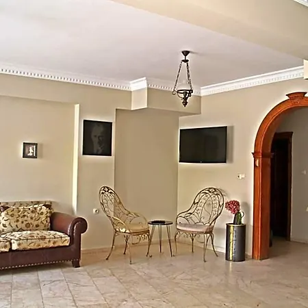 Rosy Aparthotel