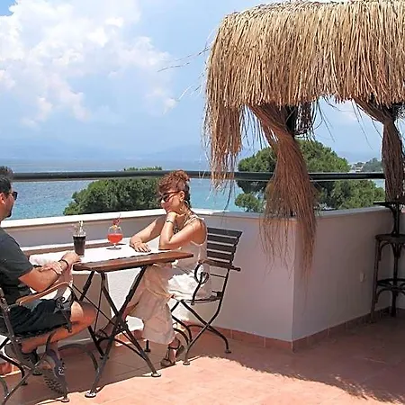 Aparthotel Rosy 3*