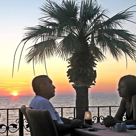 公寓式酒店 罗西套房酒店