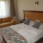Rosy Kusadası