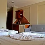 Rosy Aparthotel Kusadası