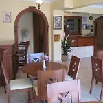Rosy Kusadası