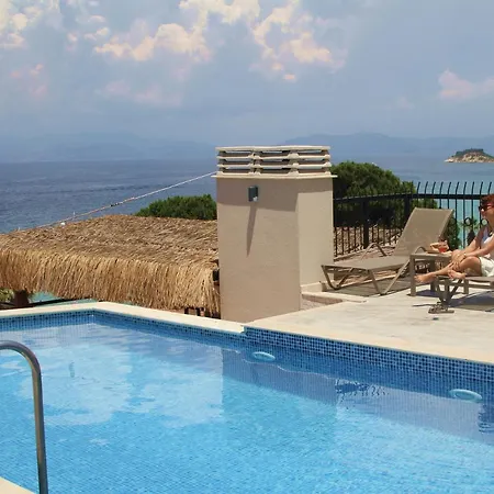 Rosy Kuşadası