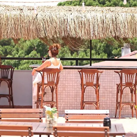 Rosy Aparthotel Kuşadası