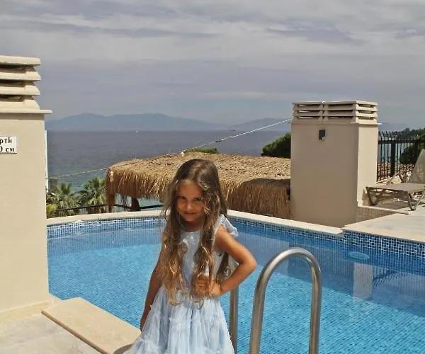 Rosy Apart Otel Kuşadası